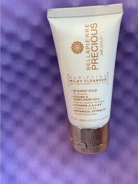 Bellapierre Cosmetics Precious 24k Gold Purifying Milky Cleanser